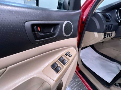 2011 Toyota Tacoma 4WD Double V6 AT (Natl)