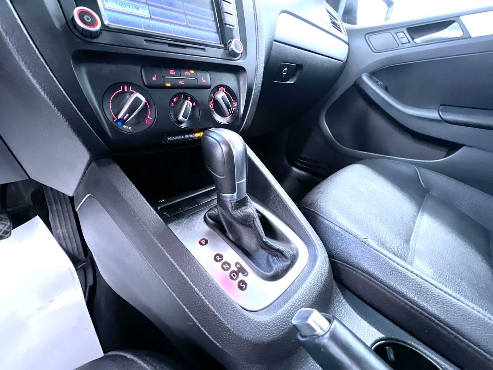 2011 Volkswagen Jetta TDI LE