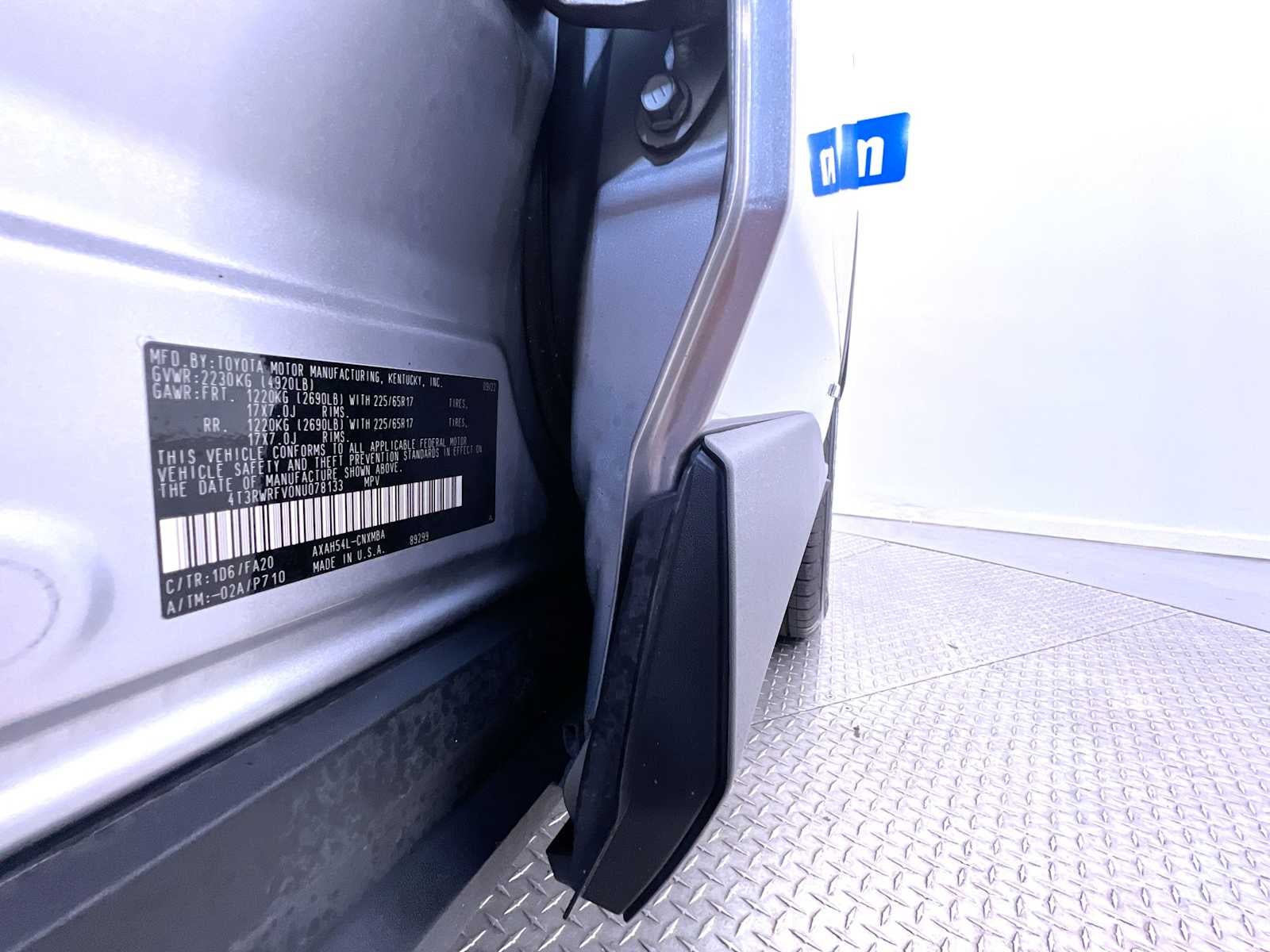 2022 Toyota RAV4 Hybrid XLE