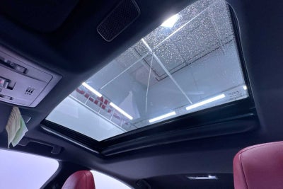 2023 Lexus ES F SPORT Handling