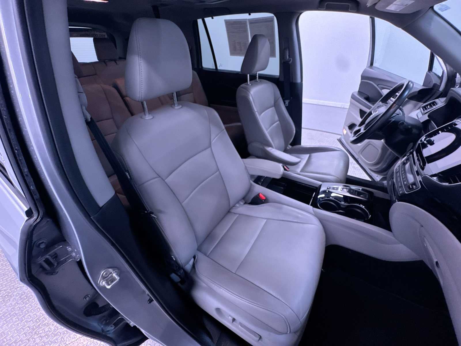 2019 Honda Pilot Touring 8-Passenger