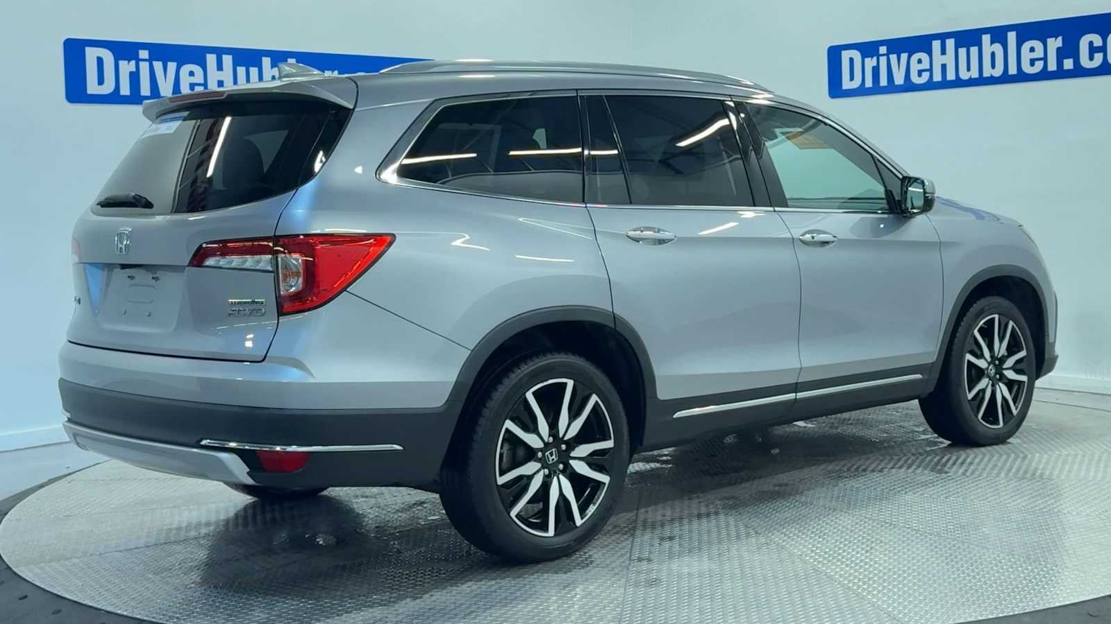 2019 Honda Pilot Touring 8-Passenger