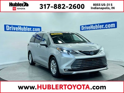 2023 Toyota Sienna Platinum