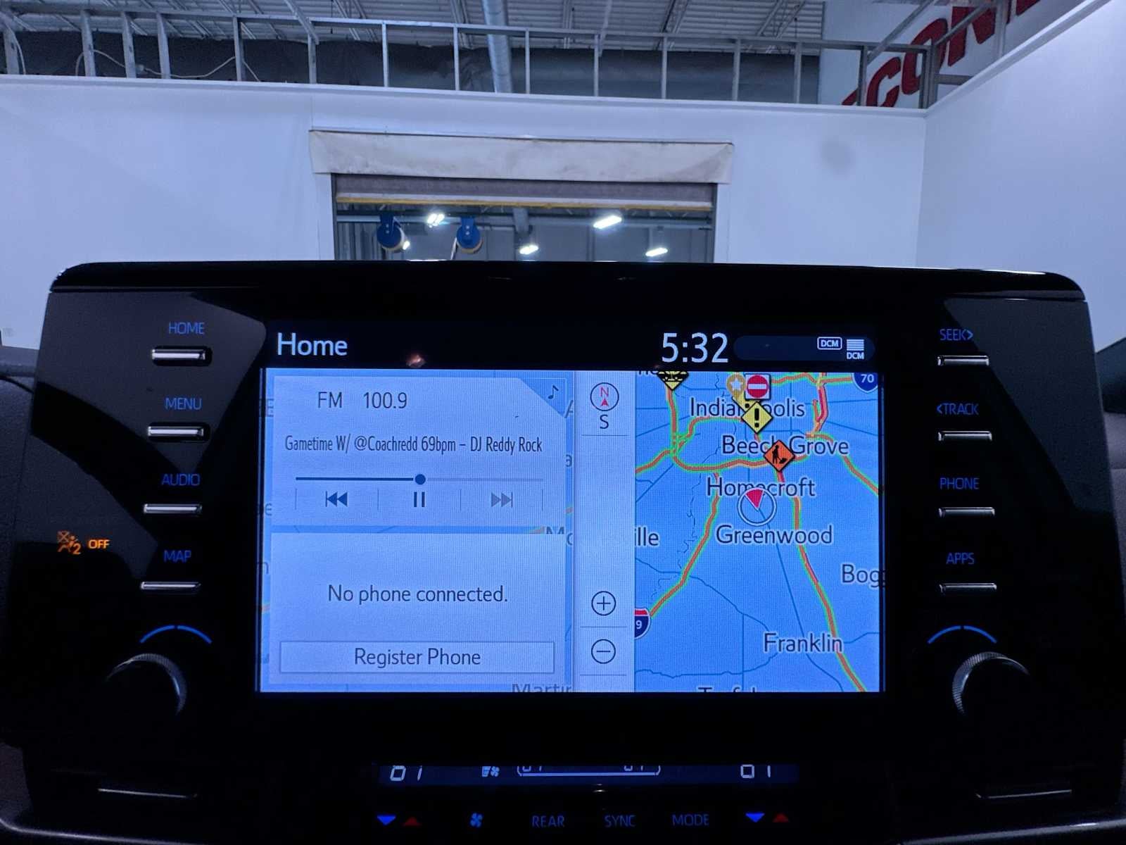 2023 Toyota Sienna Platinum