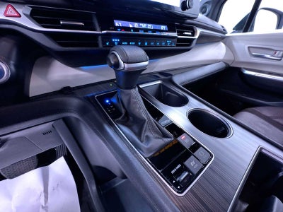 2023 Toyota Sienna Platinum