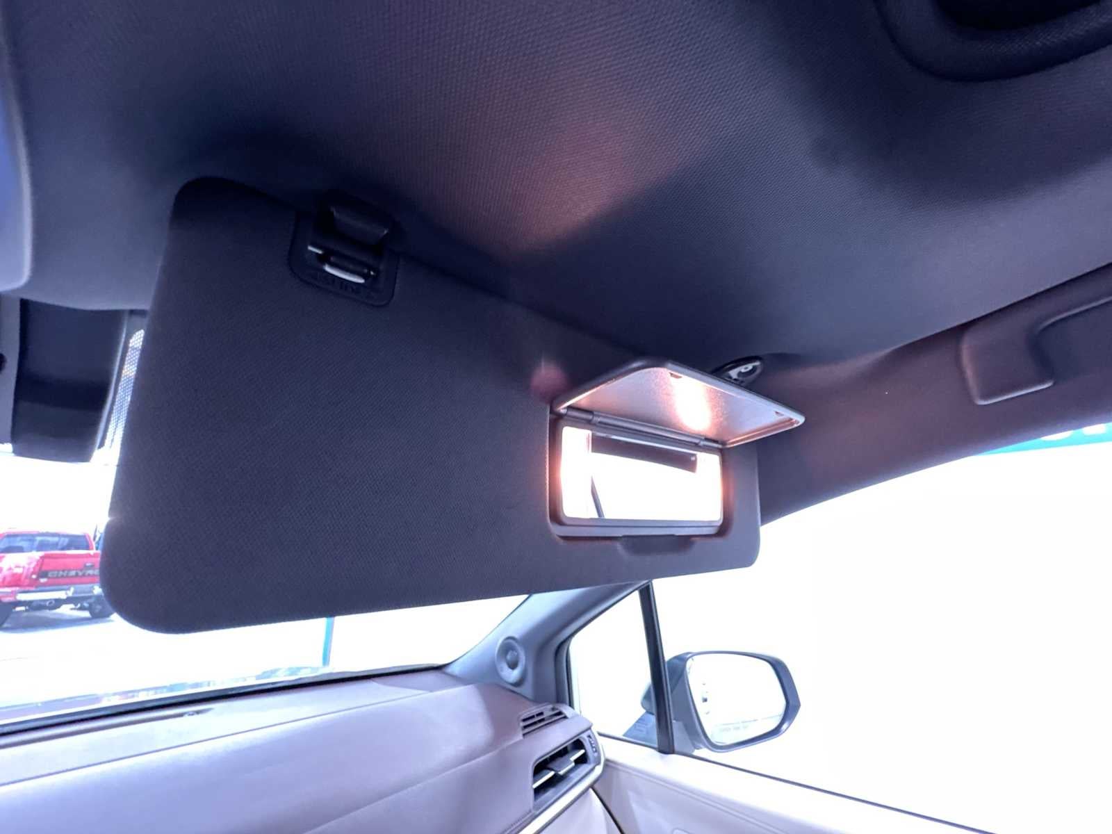 2023 Toyota Sienna Platinum