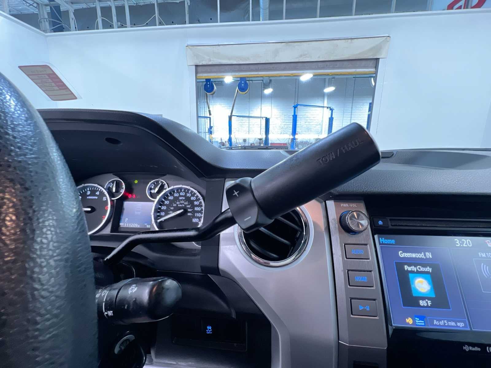 2015 Toyota Tundra SR5