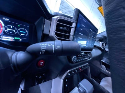 2025 Toyota Tundra Limited Hybrid
