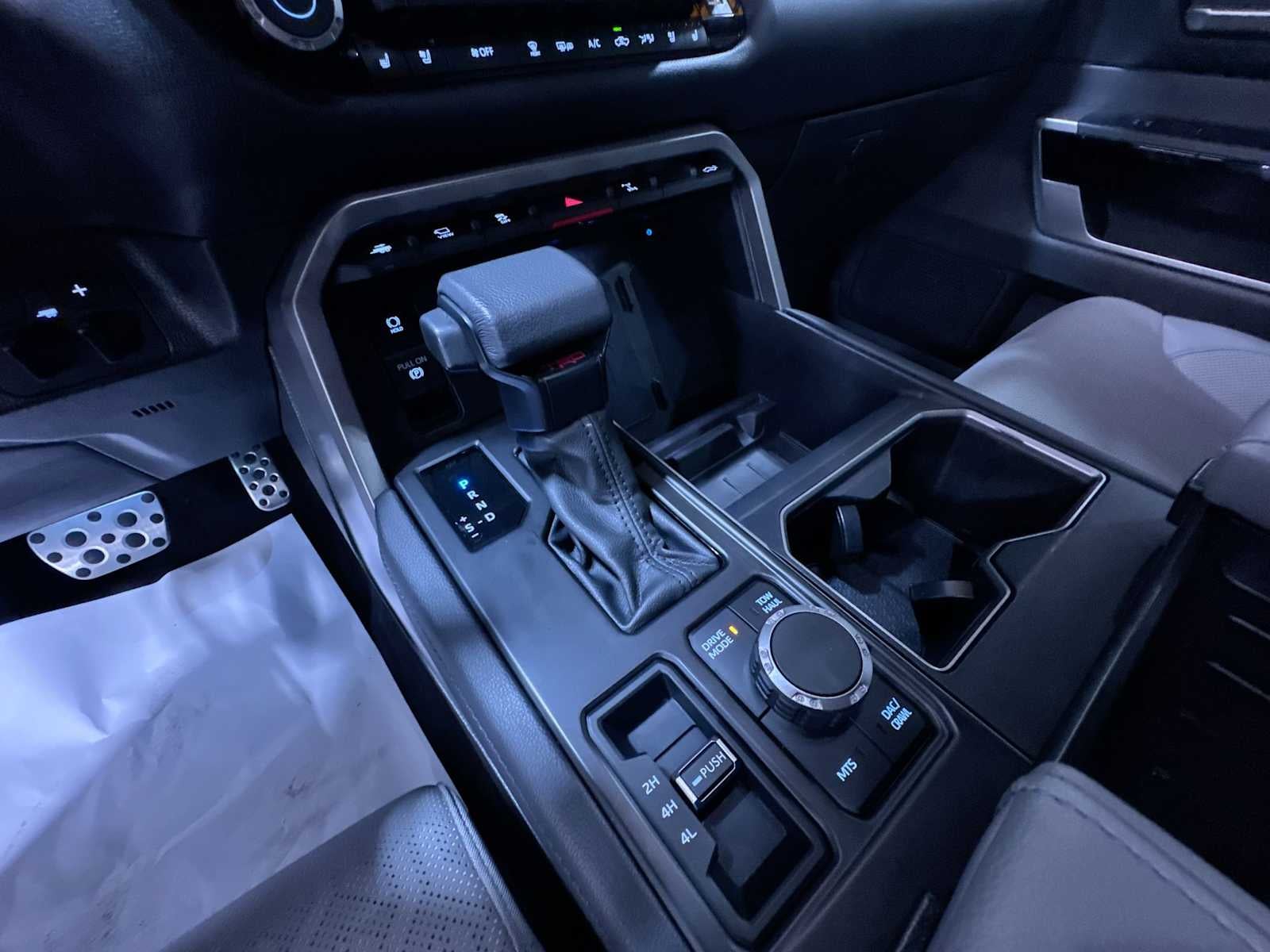 2025 Toyota Tundra Limited Hybrid