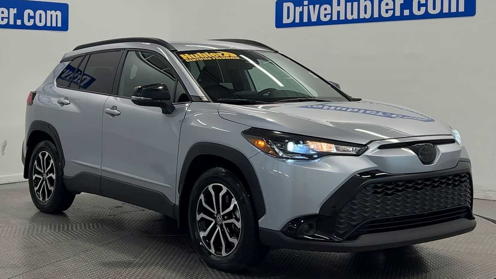 2025 Toyota Corolla Cross Hybrid SE