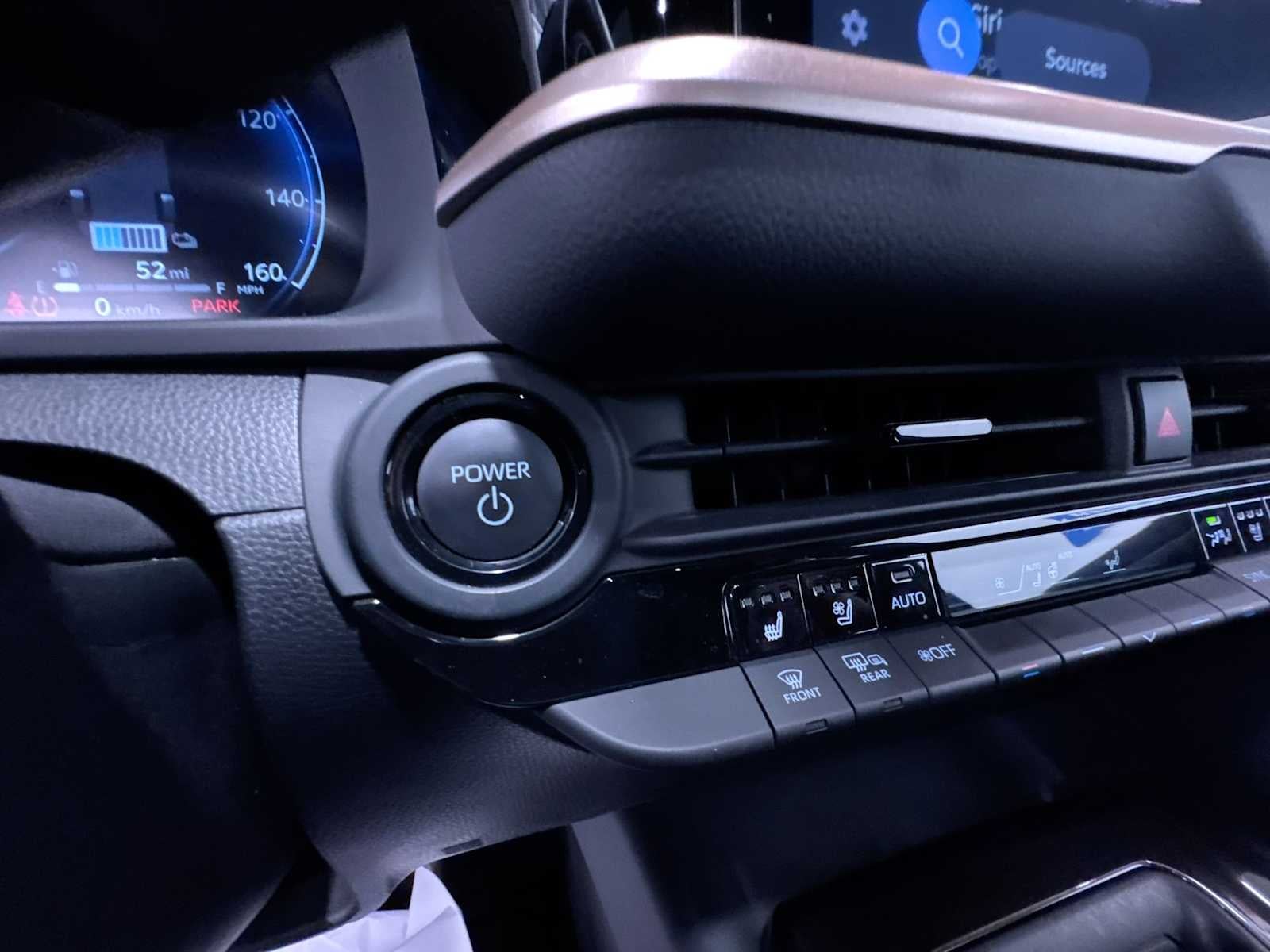 2024 Toyota Crown Platinum