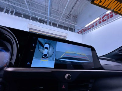 2024 Toyota Crown Platinum