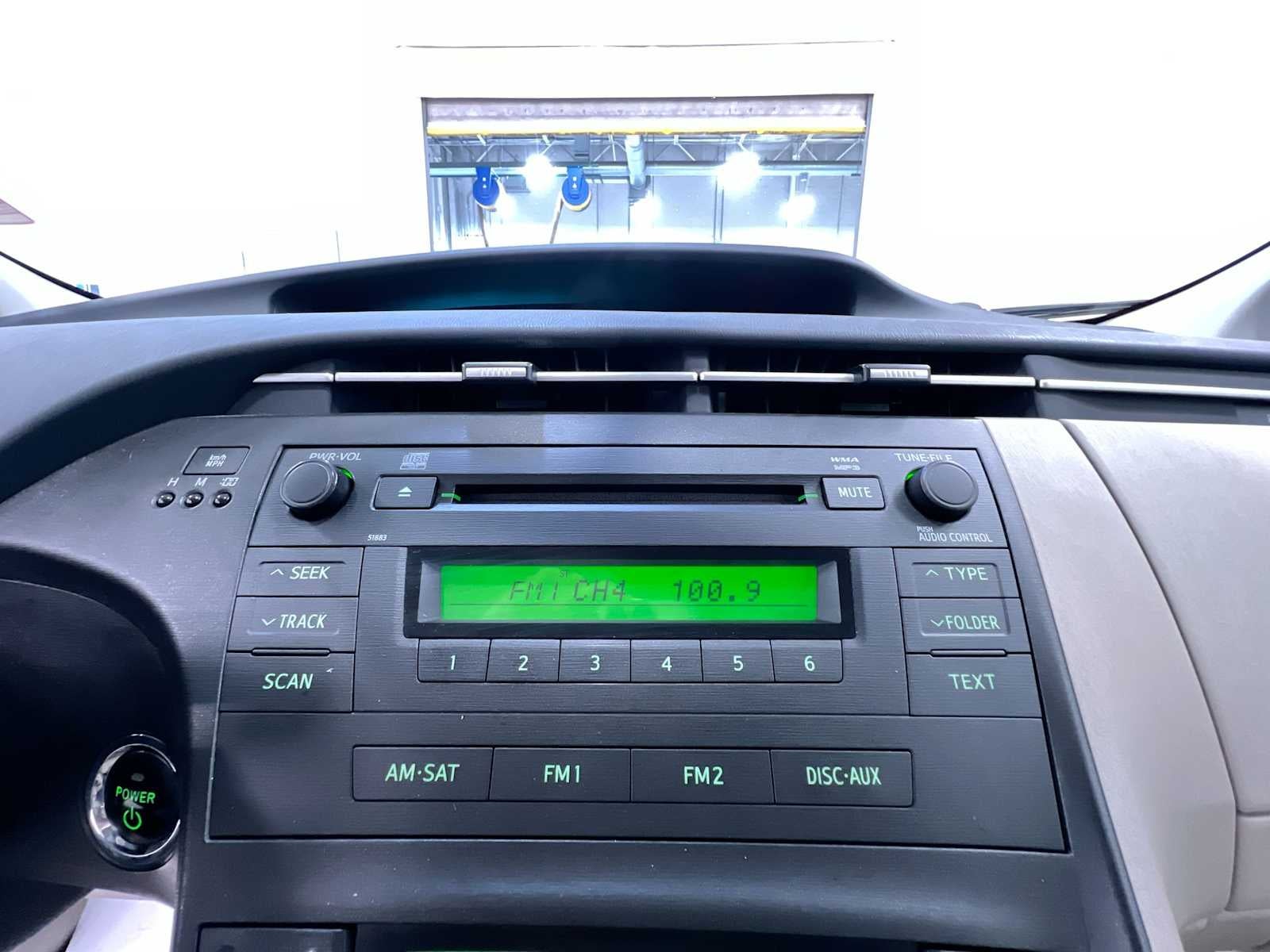 2010 Toyota Prius II