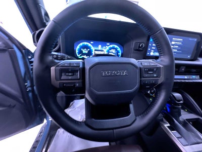 2025 Toyota Land Cruiser 4WD (Natl)