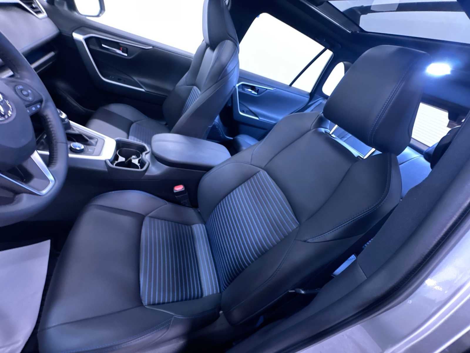 2022 Toyota RAV4 Hybrid XSE