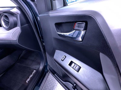 2017 Toyota RAV4 Hybrid XLE