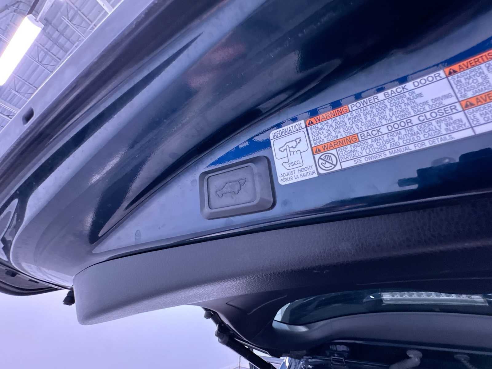 2017 Toyota RAV4 Hybrid XLE
