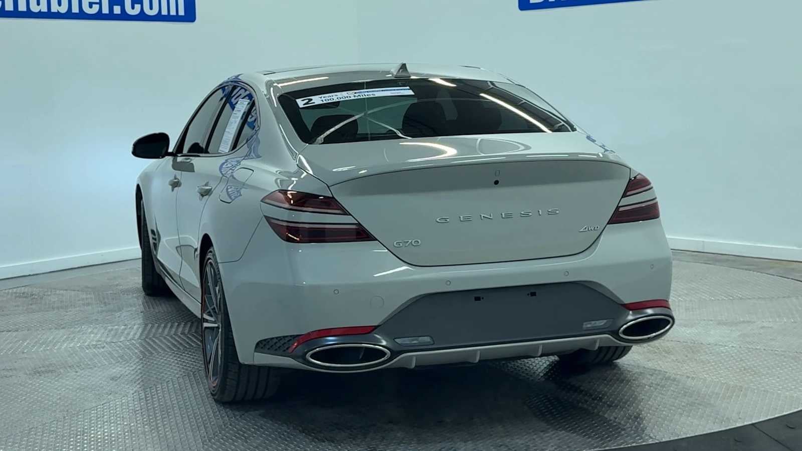 2025 Genesis G70 2.5T