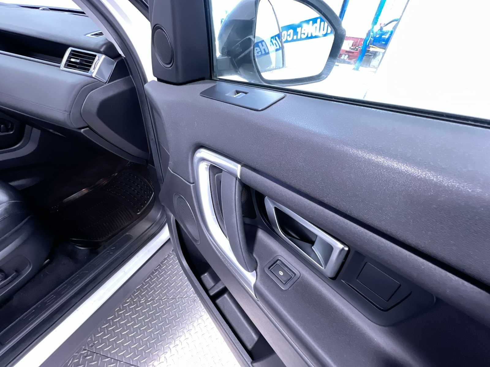 2016 Land Rover Discovery Sport SE