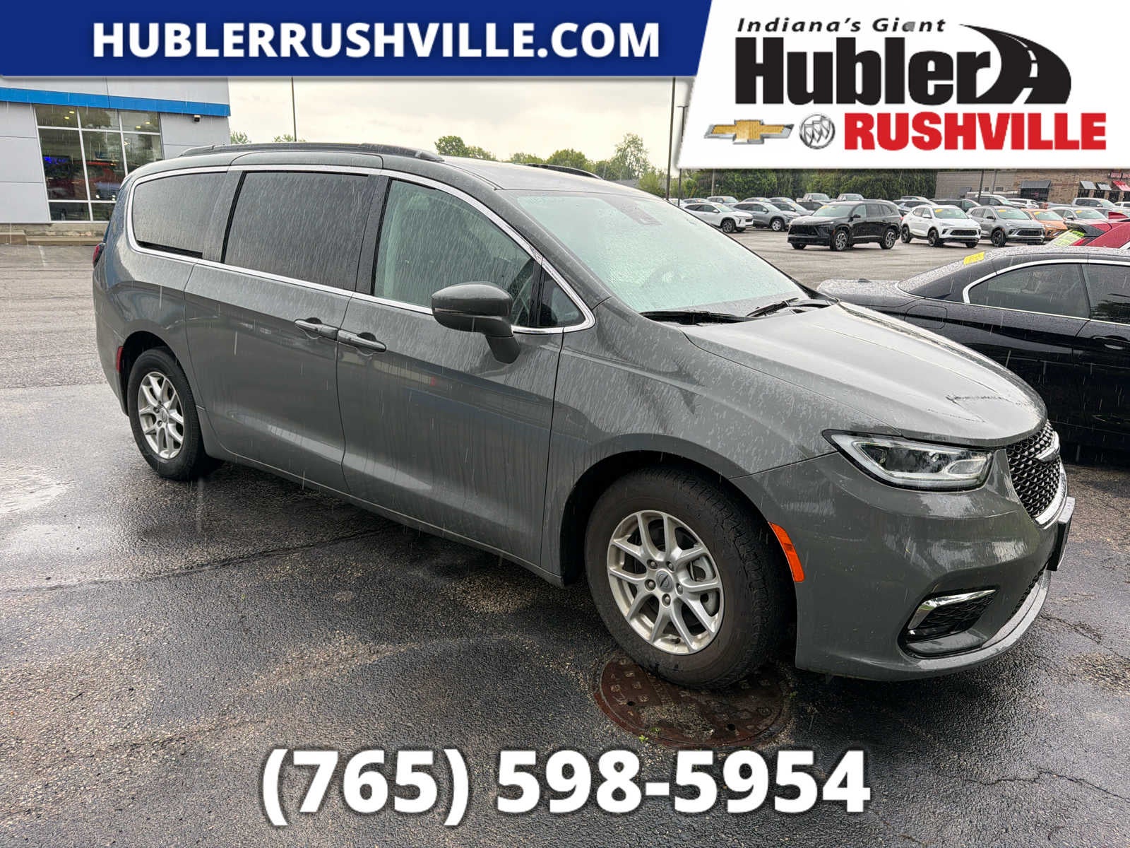 2022 Chrysler Pacifica Touring L's photo