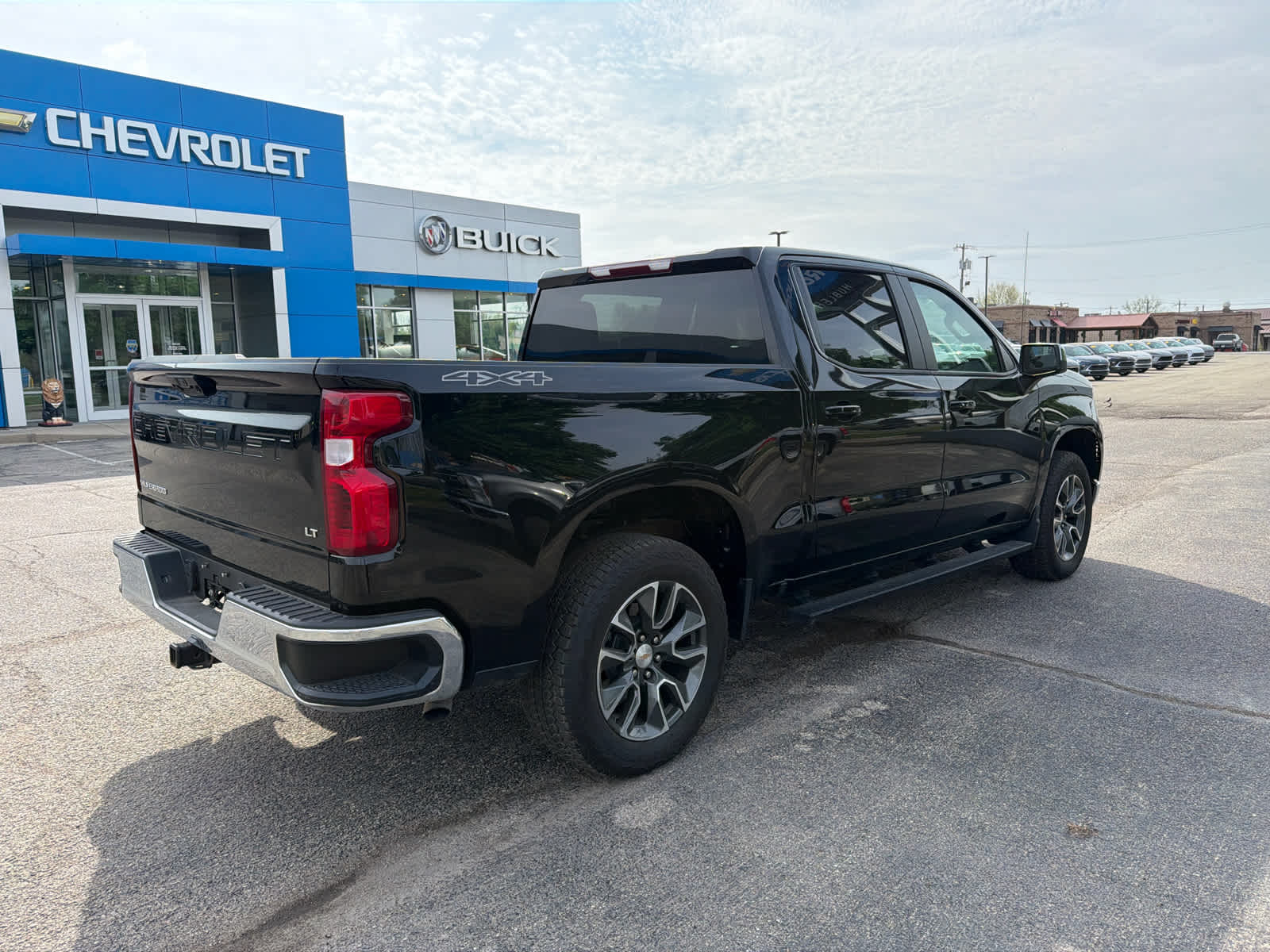 2024 Chevrolet Silverado 1500 LT (2FL)