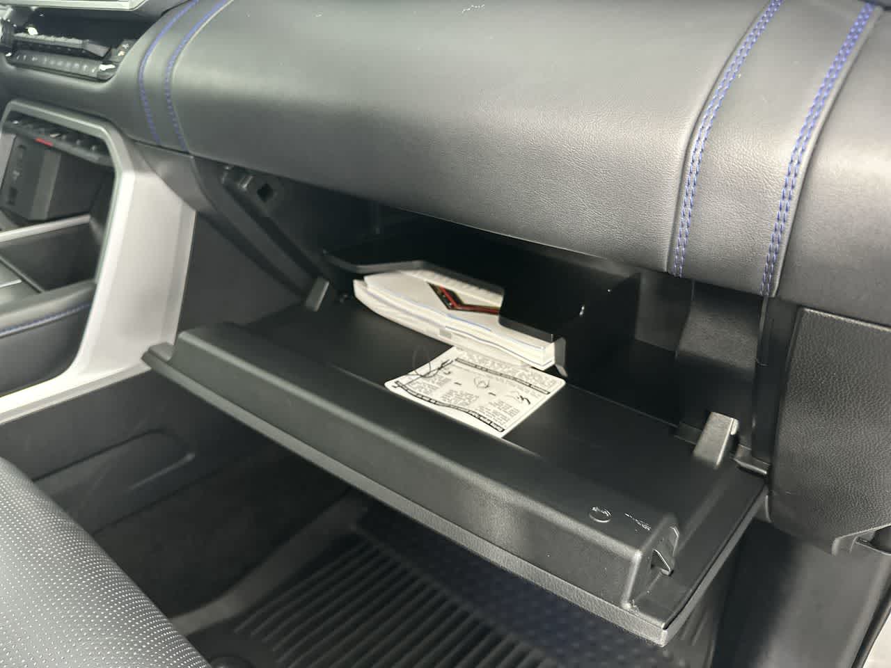 2024 Toyota Tundra Platinum - Photo 24