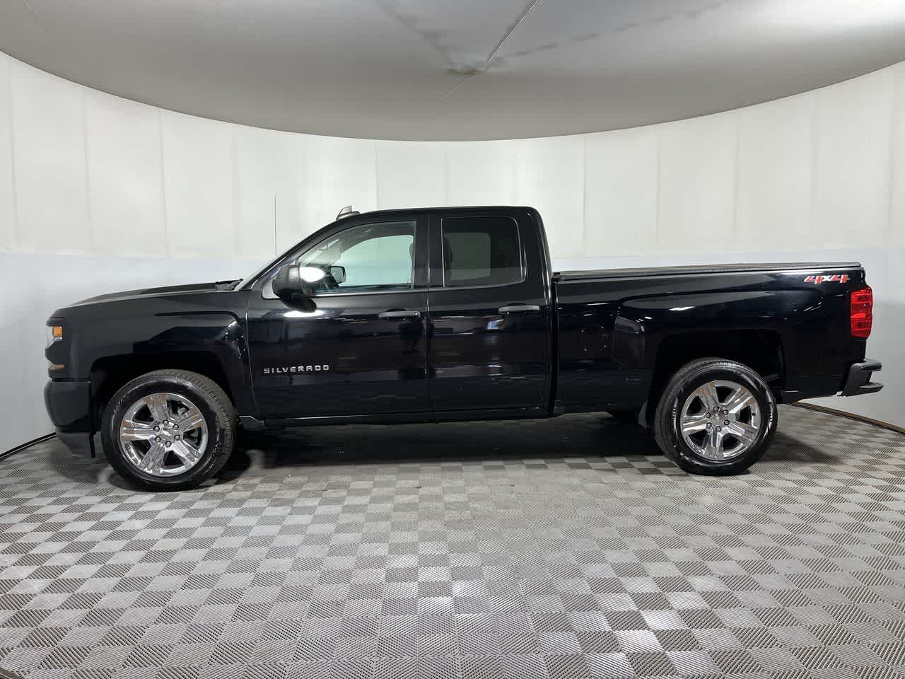 2019 Chevrolet Silverado 1500 LD Custom