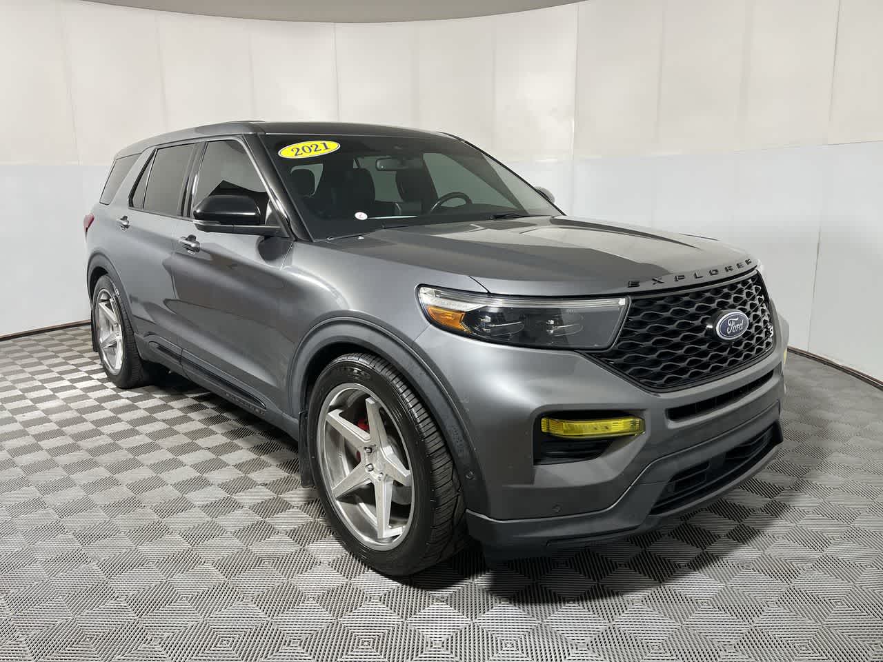 2021 Ford Explorer ST