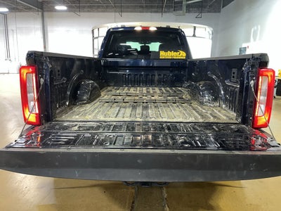 2025 Ford Super Duty F-350 DRW Pickup XLT