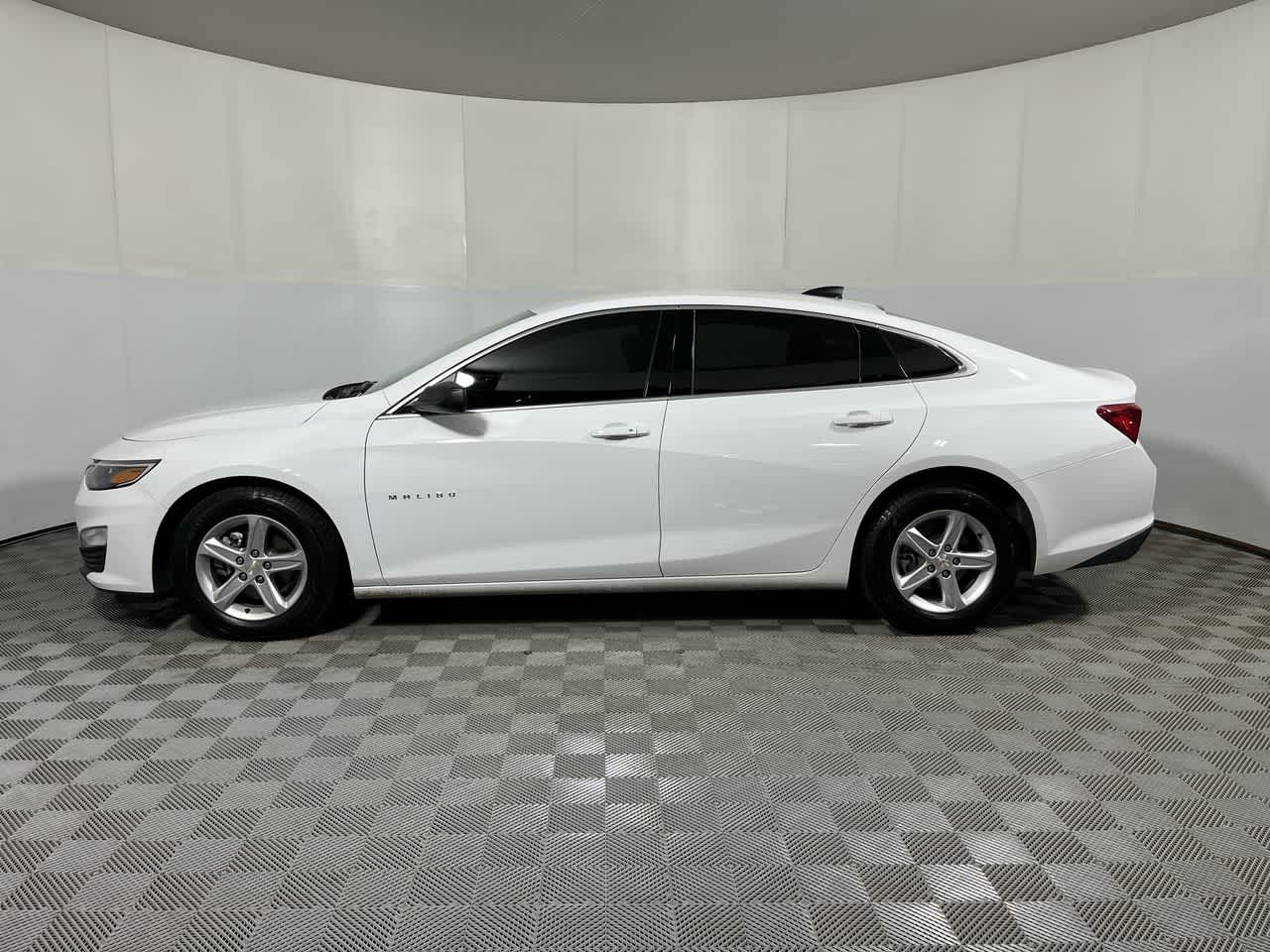 2024 Chevrolet Malibu LS