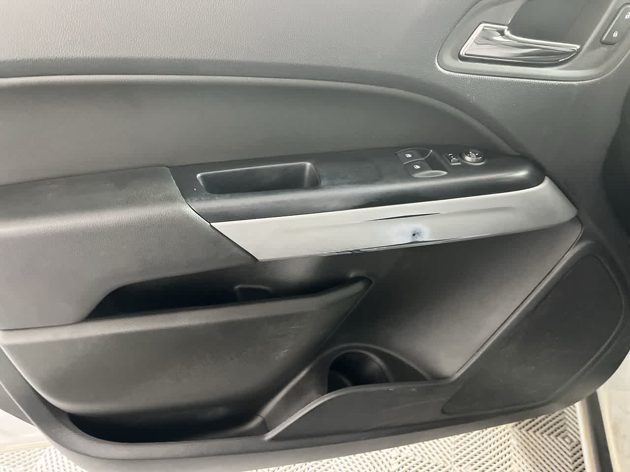 2022 Chevrolet Colorado 2WD LT