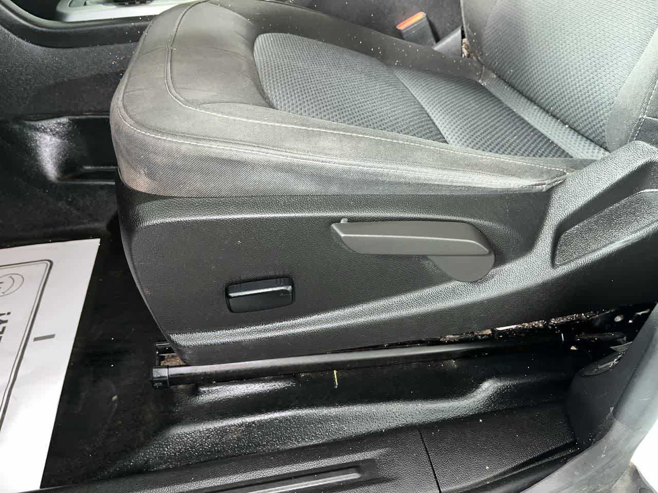 2022 Chevrolet Colorado 2WD LT