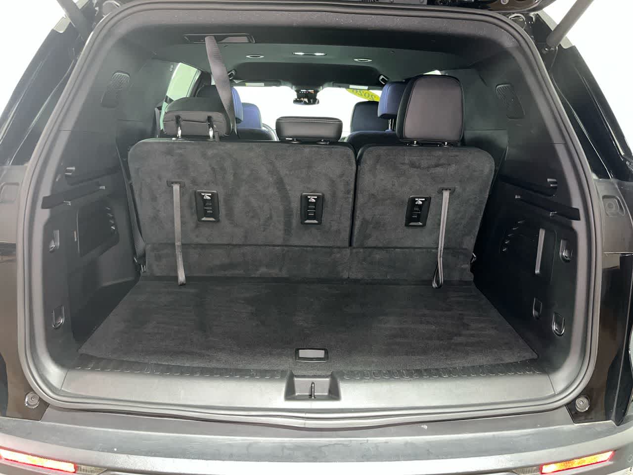 2026 Chevrolet Traverse AWD LT