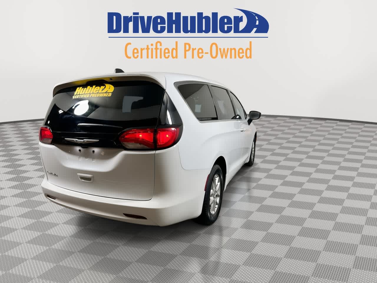 2024 Chrysler Voyager LX