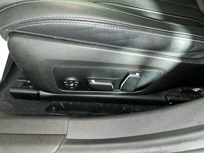 2025 BMW 330i 330i