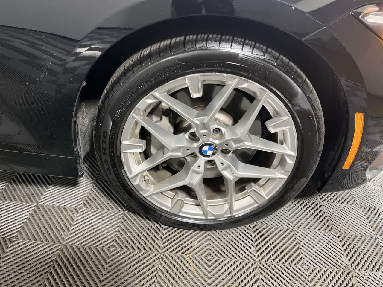 2025 BMW 330i 330i