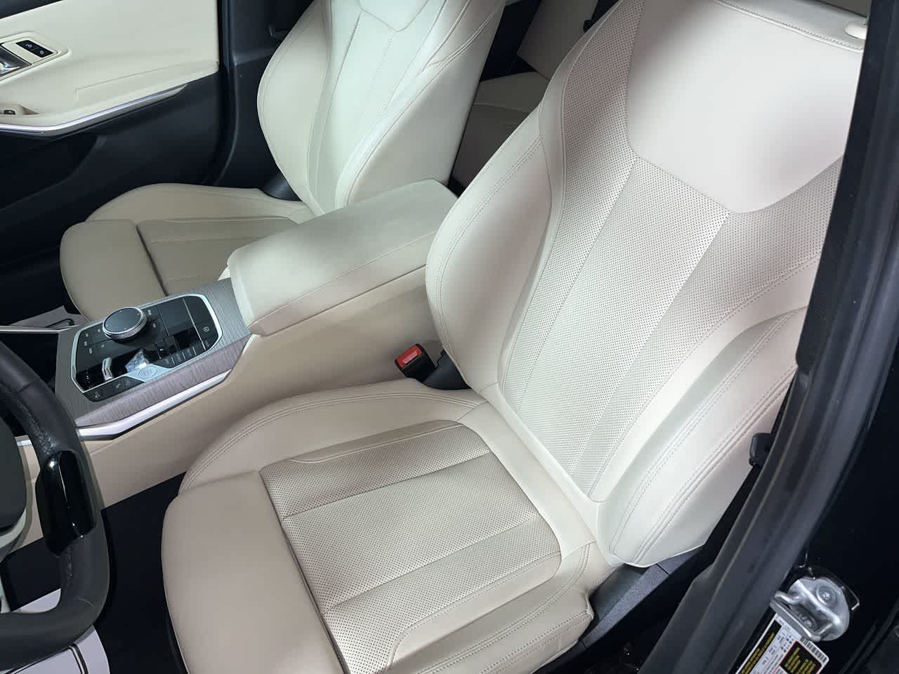 2025 BMW 330i 330i