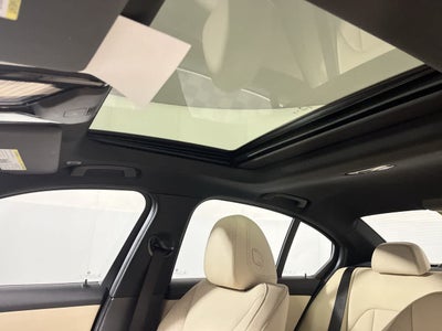 2025 BMW 330i 330i