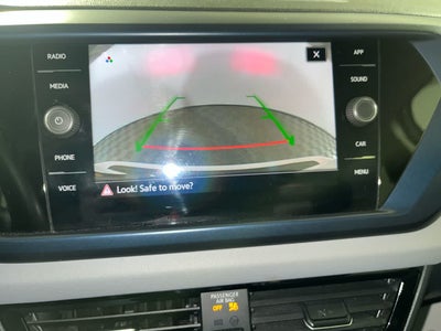 2022 Volkswagen Taos SE