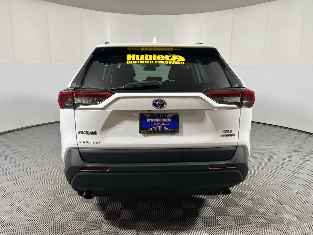 2022 Toyota RAV4 Hybrid XLE