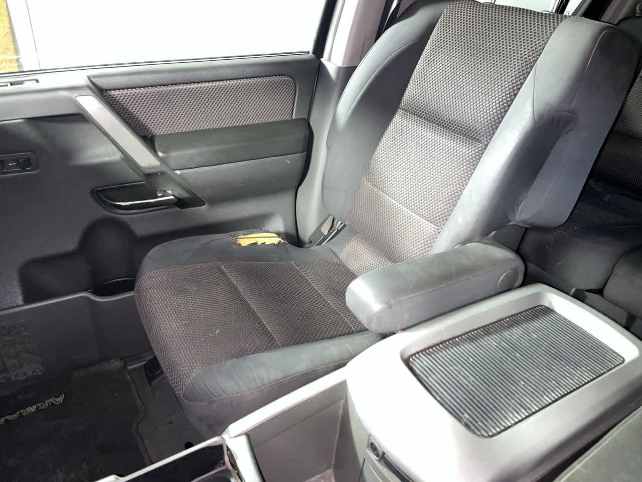 2006 Nissan Armada LE
