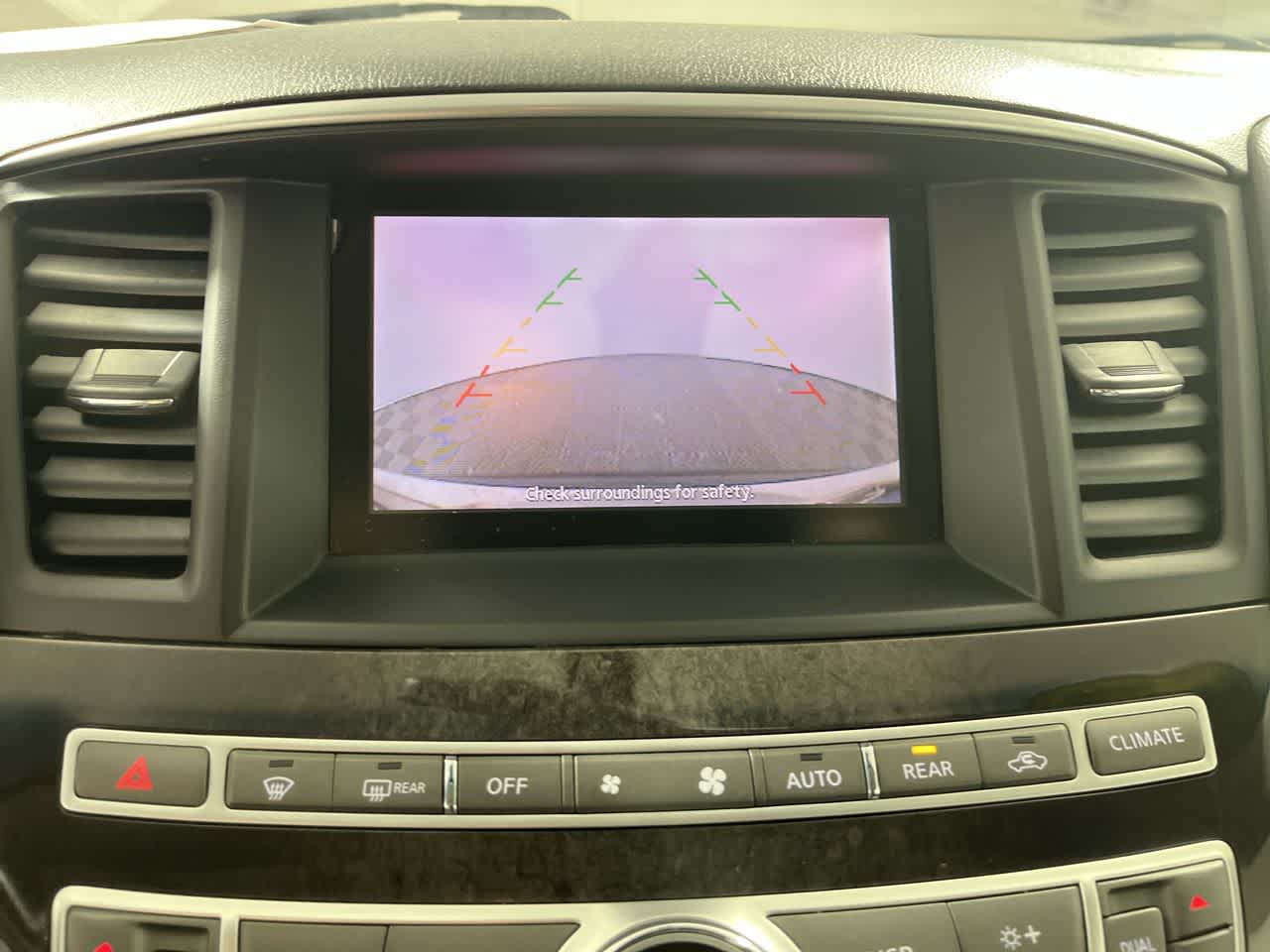 2014 INFINITI QX60 AWD 4dr