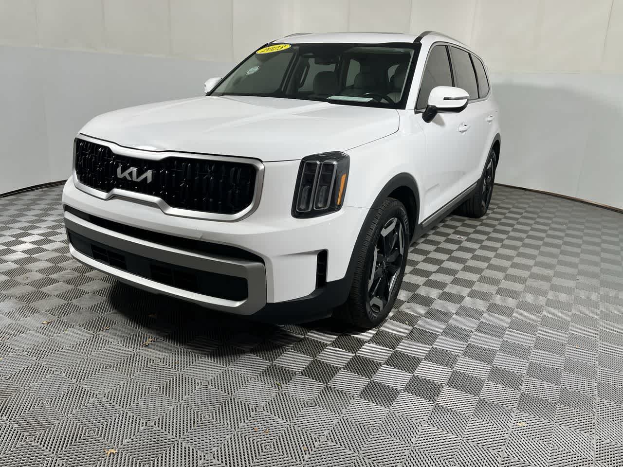 2023 Kia Telluride EX