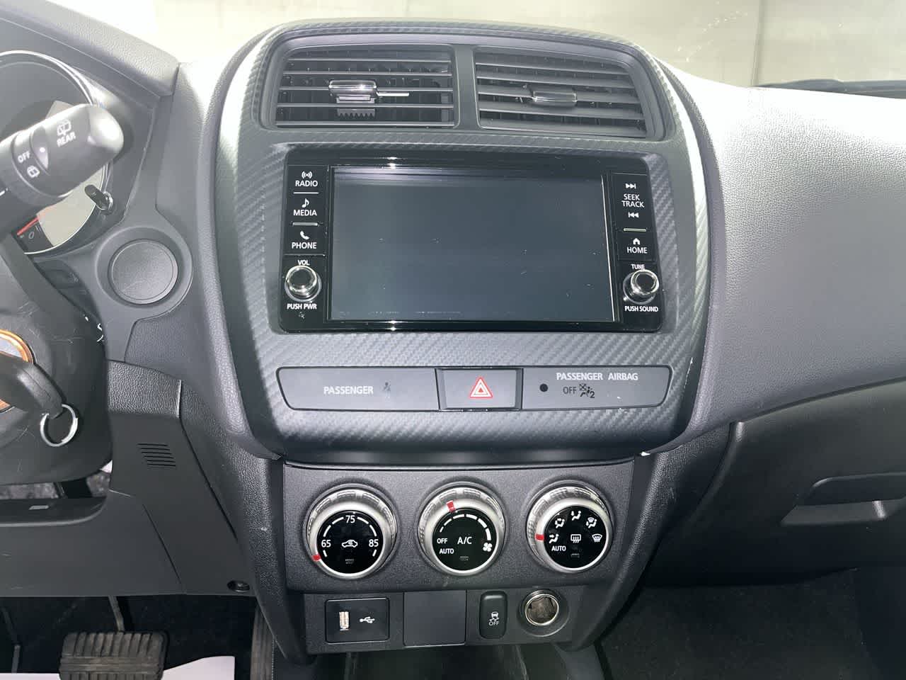 2025 Mitsubishi Outlander Sport ES