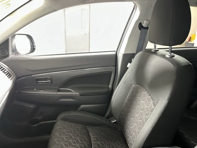 2025 Mitsubishi Outlander Sport ES