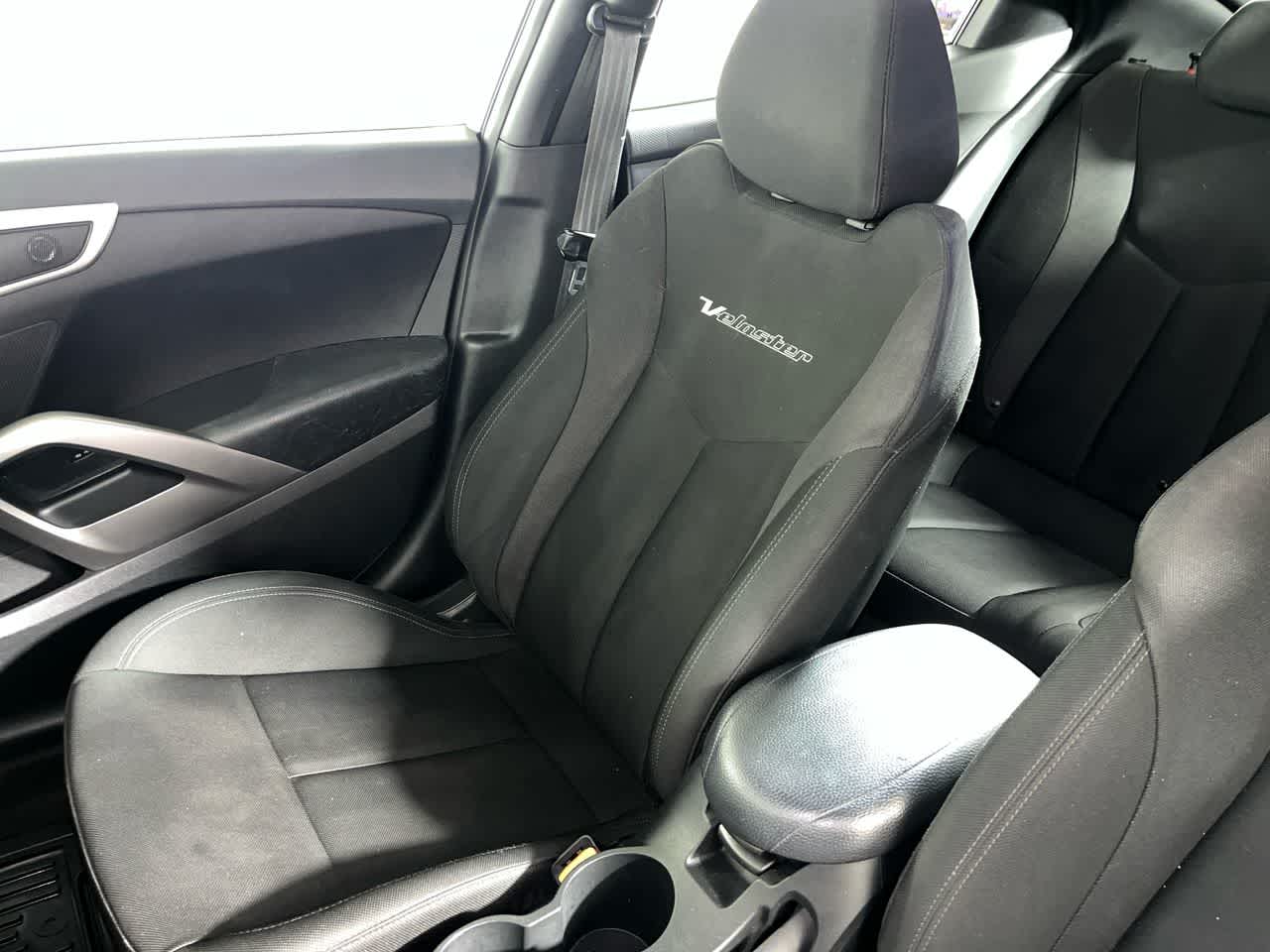 2015 Hyundai Veloster 3dr Cpe Auto