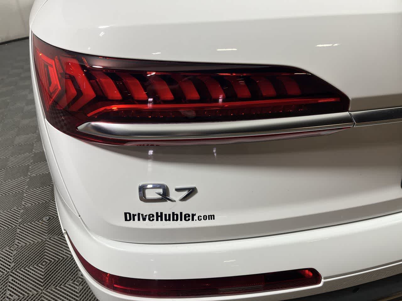 2023 Audi Q7 Premium