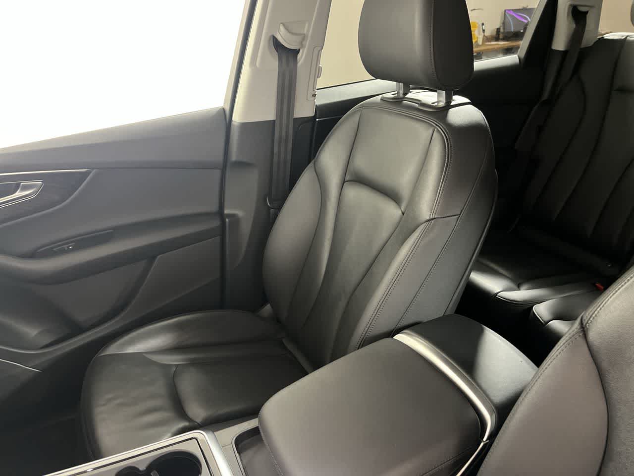 2023 Audi Q7 Premium