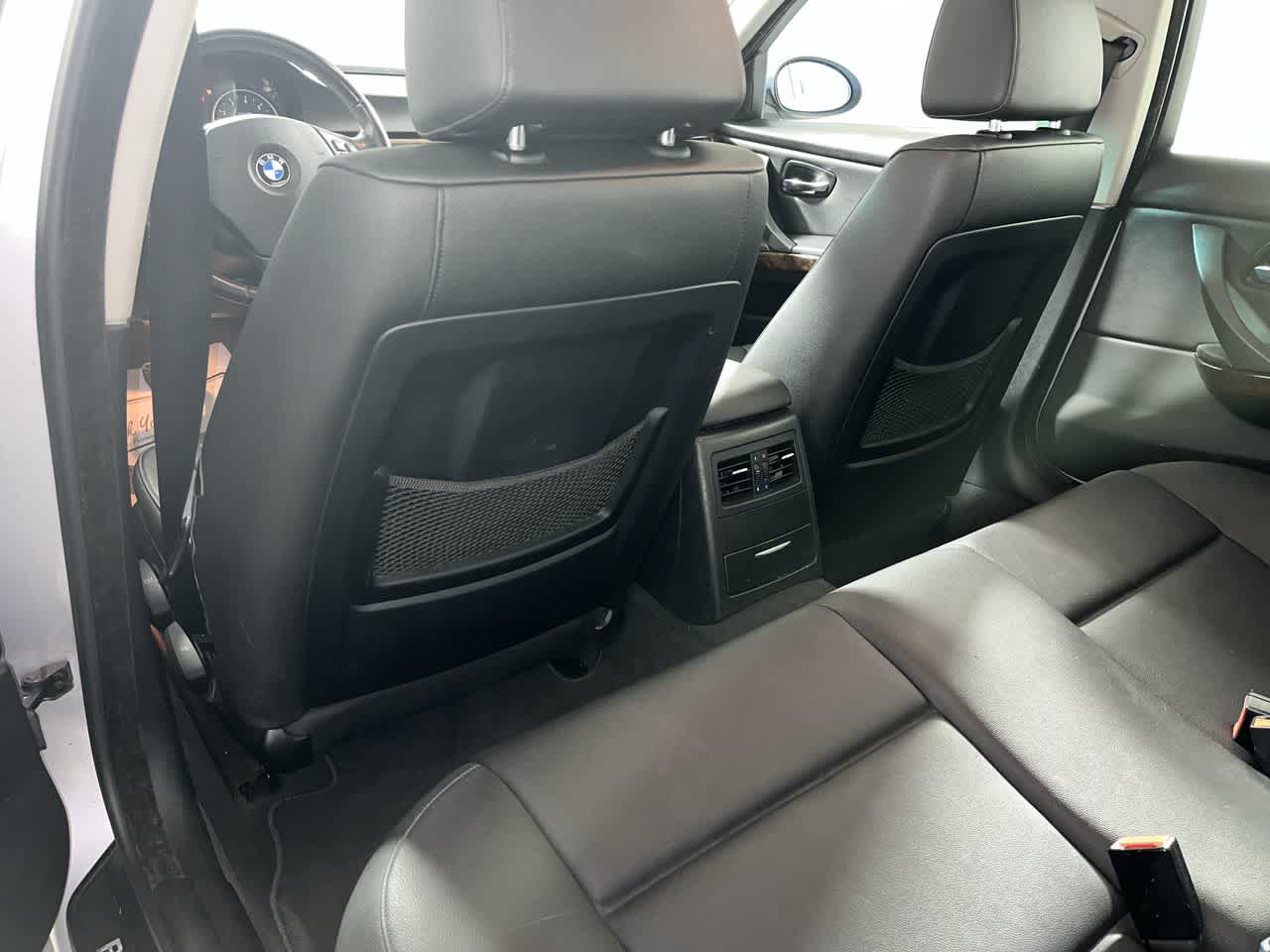 2006 BMW 325i 325i