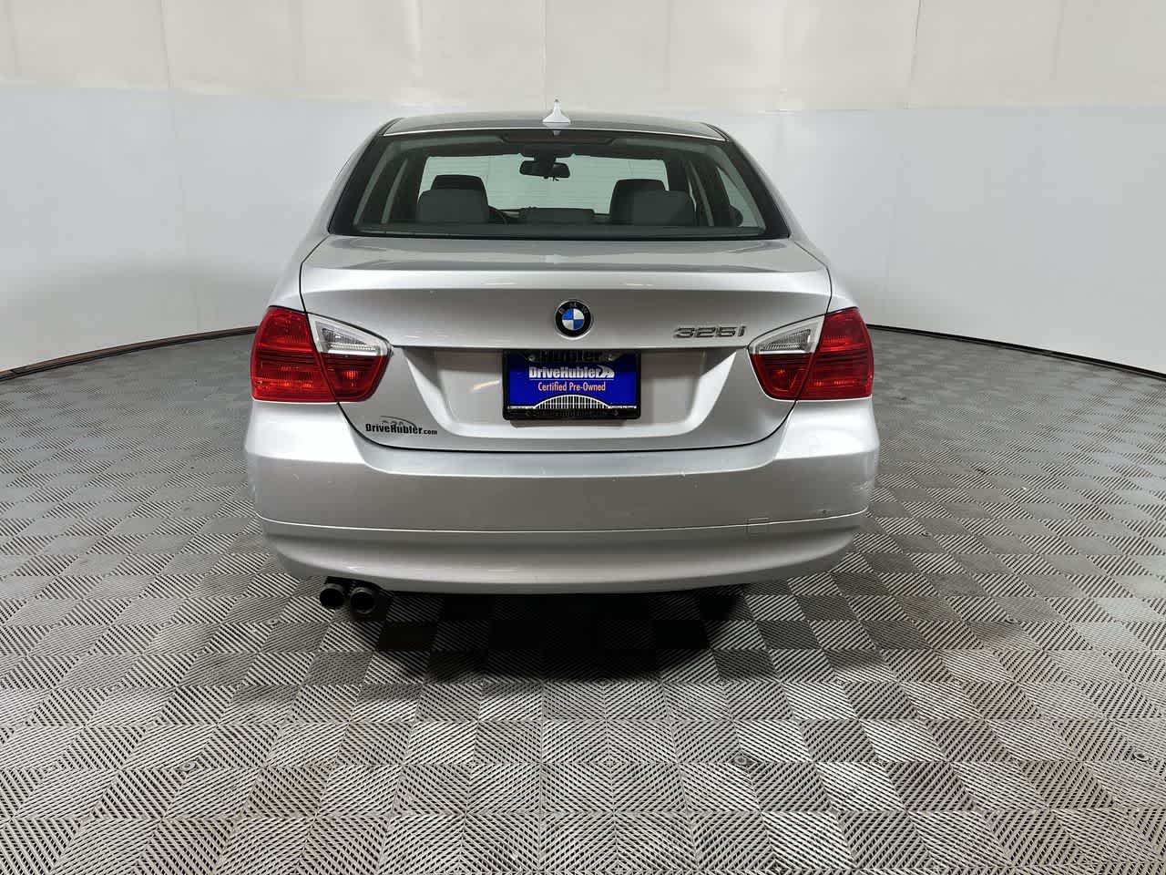 2006 BMW 325i 325i